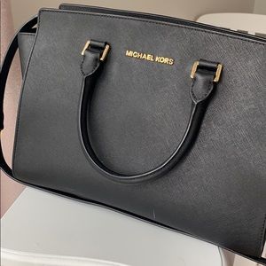 Michael Kors Selma